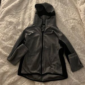 Nike dri-fit jacket